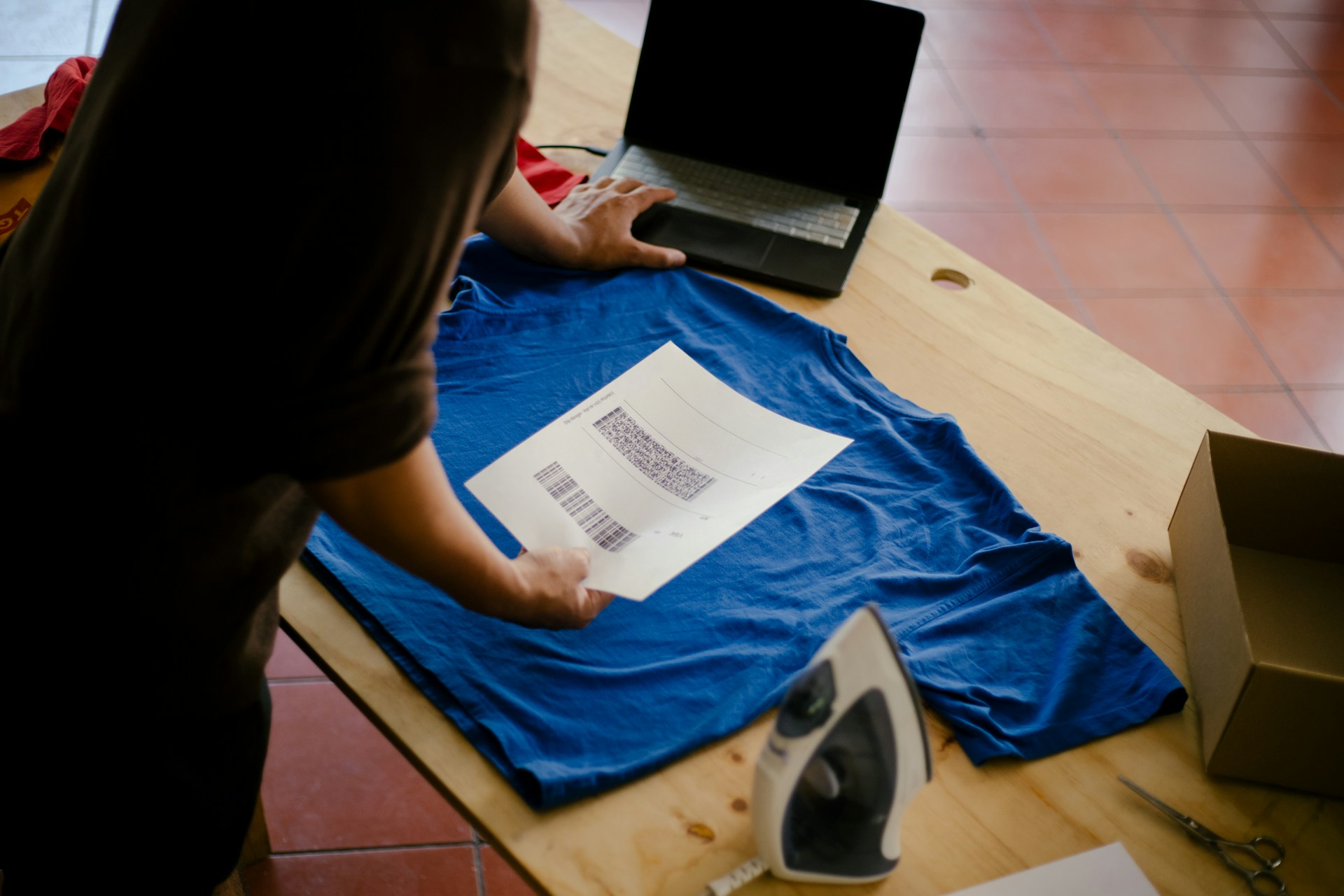 Reduce_Reprintsramses-cervantes-iQx-KFEx250-unsplash_1773775564858.jpg